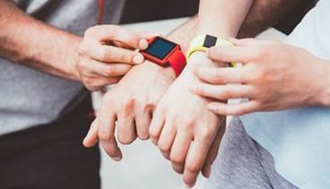 Fitbit Pitfalls: Electronic Tracking Devices May Not Provide Increased Weight Loss Benefits Fitbit Pitfalls: Electronic Tracking Devices May Not Provide Increased Weight Loss Benefits
