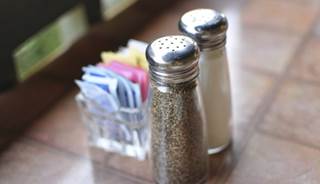 Consumption of low-calorie sweeteners increased by 200% among children in recent years. Consumption of low-calorie sweeteners increased by 200% among children in recent years.
