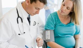 Maternal Obesity Ups Risk for Urinary Tract Birth Defects Maternal Obesity Ups Risk for Urinary Tract Birth Defects