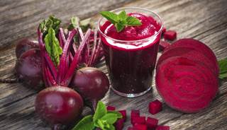 Beetroot juice may have benefits that increase a person's ability to work out longer. Beetroot juice may have benefits that increase a person's ability to work out longer.