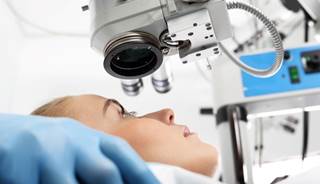 Statin therapy is linked to reduced risk for cataracts. Statin therapy is linked to reduced risk for cataracts.