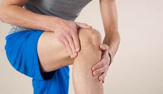 Proximal and distal leg muscle strength appears to be decreased in type 2 diabetes. Proximal and distal leg muscle strength appears to be decreased in type 2 diabetes.