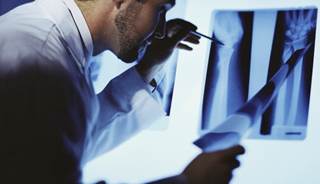 Skeletal abnormalities are common in postmenopausal women with diabetes. Skeletal abnormalities are common in postmenopausal women with diabetes.