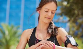 Researchers questioned the benefit of wearable technology for sustained weight loss. Researchers questioned the benefit of wearable technology for sustained weight loss.