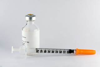 Smoother average 24-hour glucose profile with Gla-300 versus Gla-100, regardless of injection time Smoother average 24-hour glucose profile with Gla-300 versus Gla-100, regardless of injection time