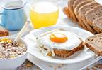 Reducing Total Daily Insulin Dose in T2D: 3-Meal vs 6-Meal Diet Reducing Total Daily Insulin Dose in T2D: 3-Meal vs 6-Meal Diet