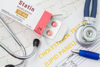 Of those with definite/probable familial hypercholesterolemia on statins, only 30.3% were taking a high-intensity statin. Of those with definite/probable familial hypercholesterolemia on statins, only 30.3% were taking a high-intensity statin.