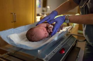 Insulin sensitivity was improved in early adolescence with a higher birth weight-for-height score. Insulin sensitivity was improved in early adolescence with a higher birth weight-for-height score.